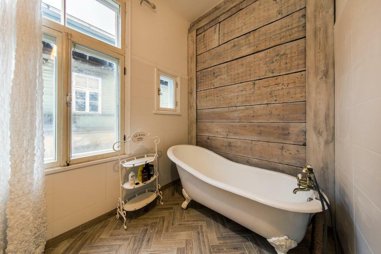 Modern History Apartment Tallinn Buitenkant foto